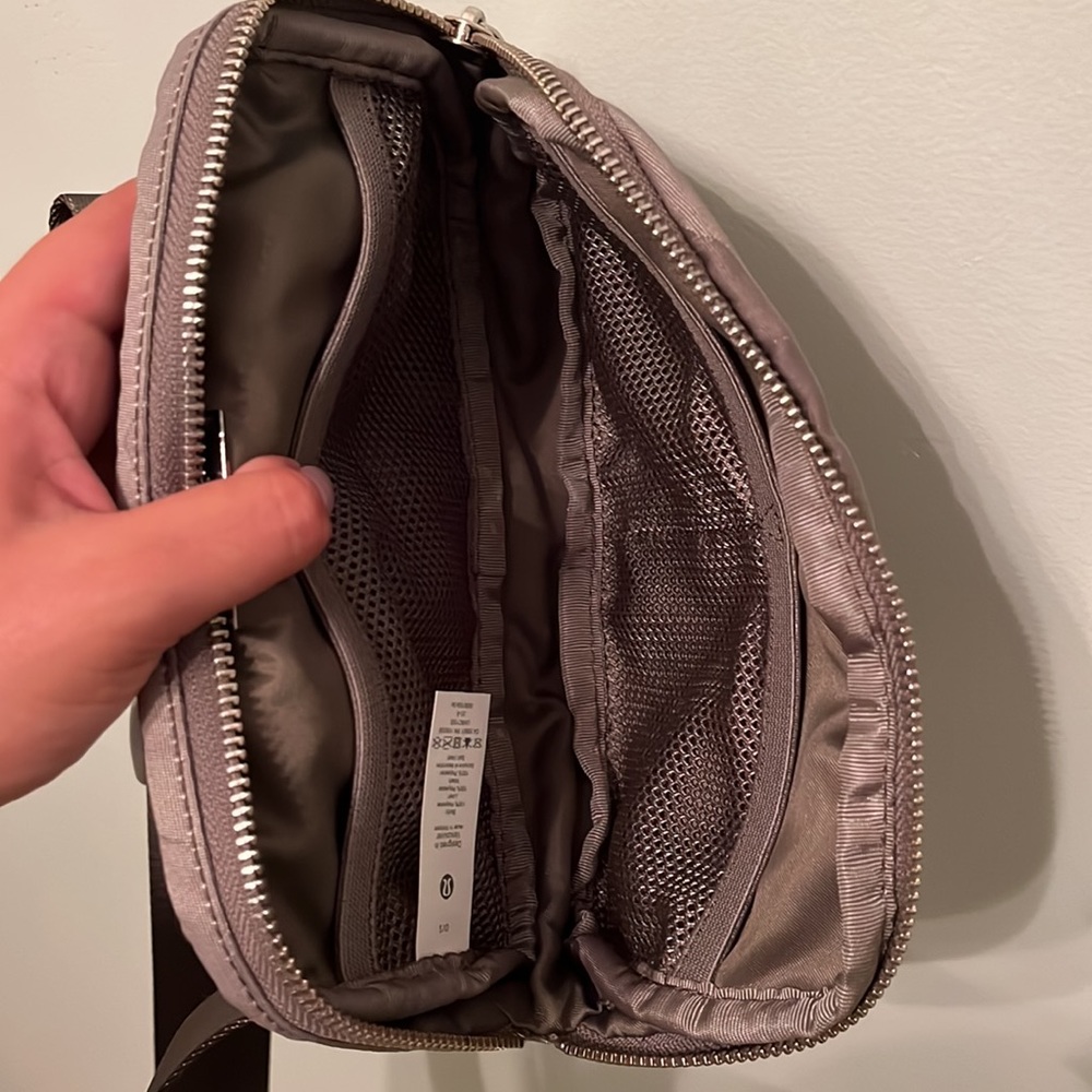 GREY Camo Lululemon Everywhere Belt Bag - Picture 6 of 7
